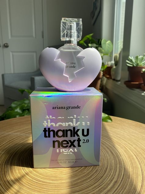 Ariana Grande Thank U Next 2 0