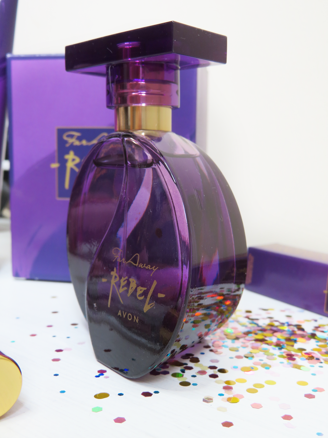 Avon Far Away Rebel