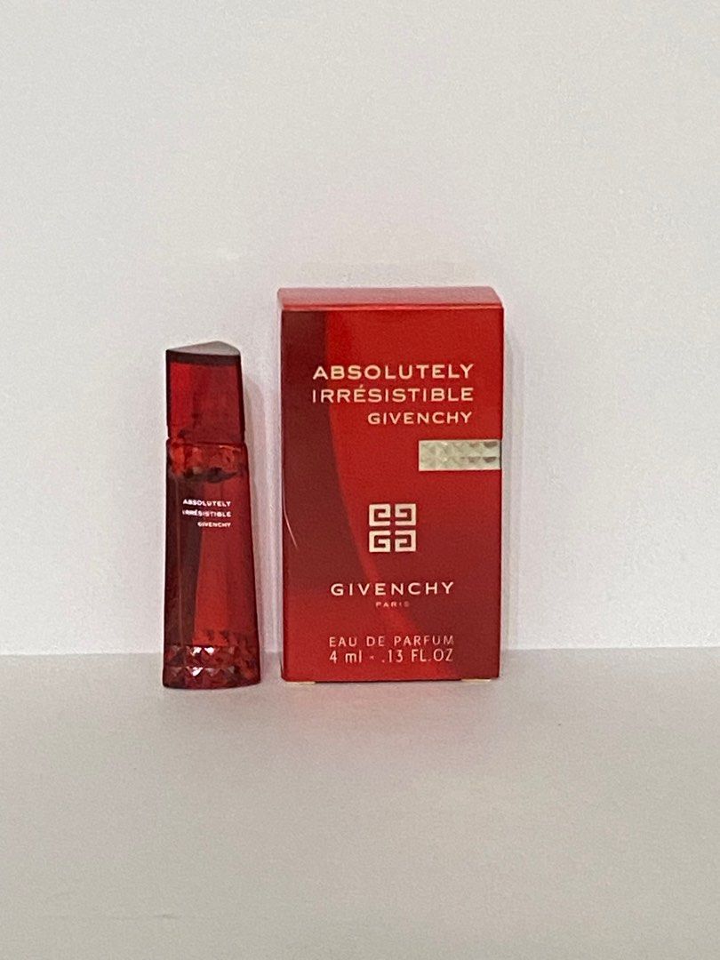 Givenchy Live Irresistible Eau De Toilette