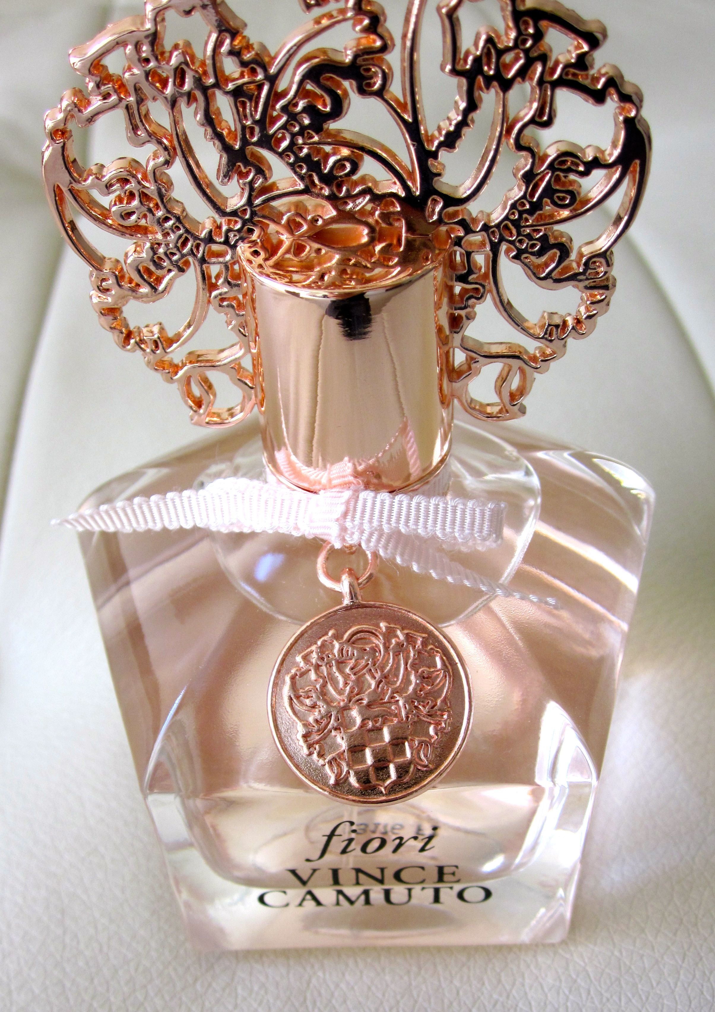Vince Camuto Fiori